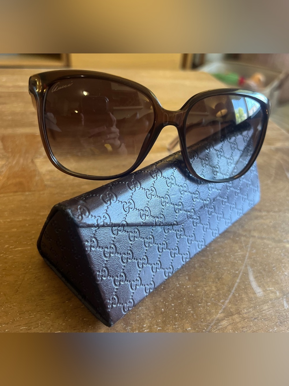 Gucci Brown Gradient Oversized Women's Sunglasses with Logo Case